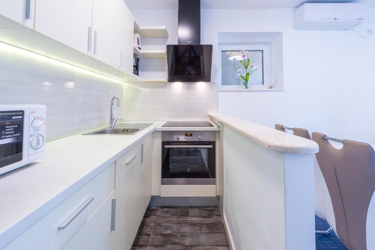 Apartments Lucija Дубровник Номер фото